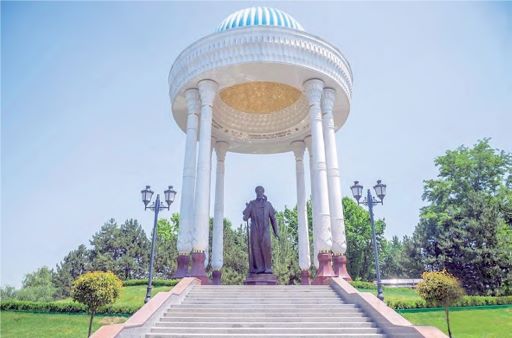 ALISHER NAVOIY – HUQUQSHUNOS