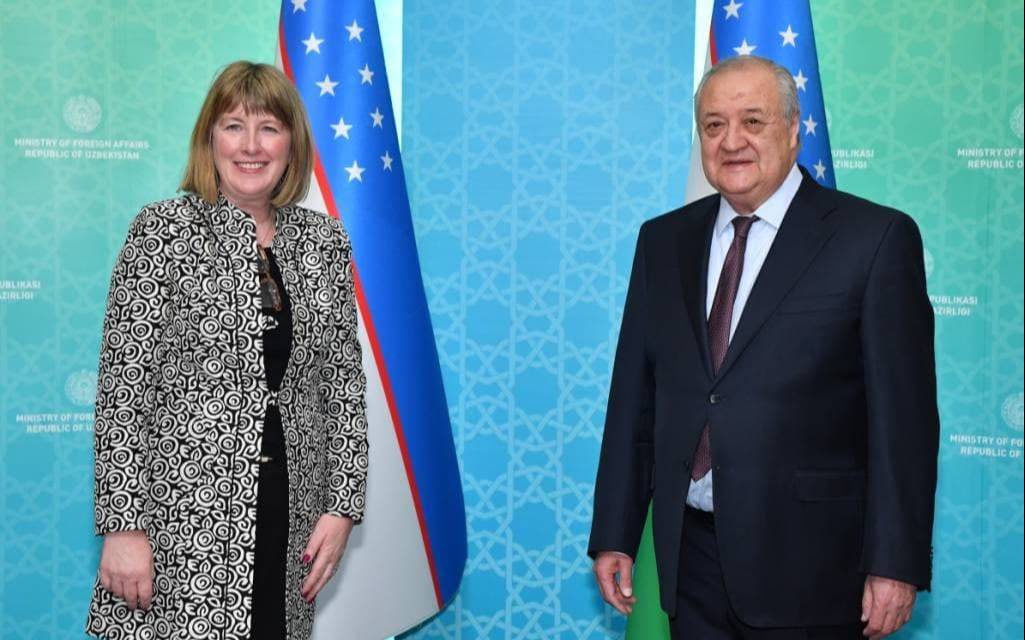 Abdulaziz Komilov BMT maxsus maʼruzachisi Fionnuala Ni Aolayn bilan uchrashdi