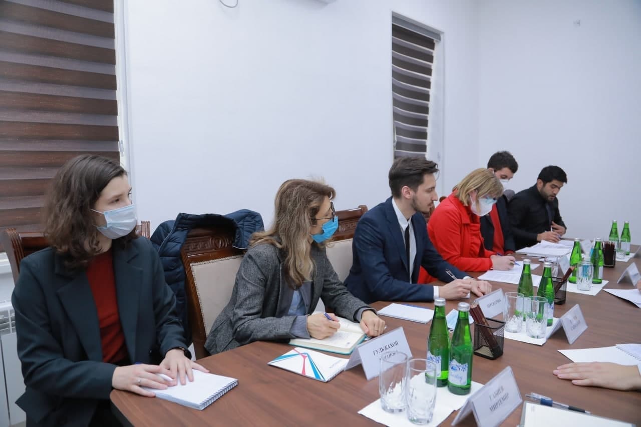 Joriy yilning 2 dekabr kuni Qoraqalpog‘iston Respublikasi prokurori Farxat Allambergenovning Birlashgan Millatlar Tashkiloti Inson huquqlari Kengashining Terrorizmga qarshi kurashda inson huquqlarini rag‘batlantirish va himoya qilish masalalari bo‘yicha m