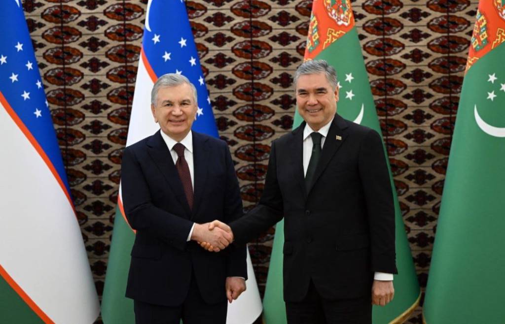 Leaders of Uzbekistan and Turkmenistan discussed the current issues of the bilateral agenda