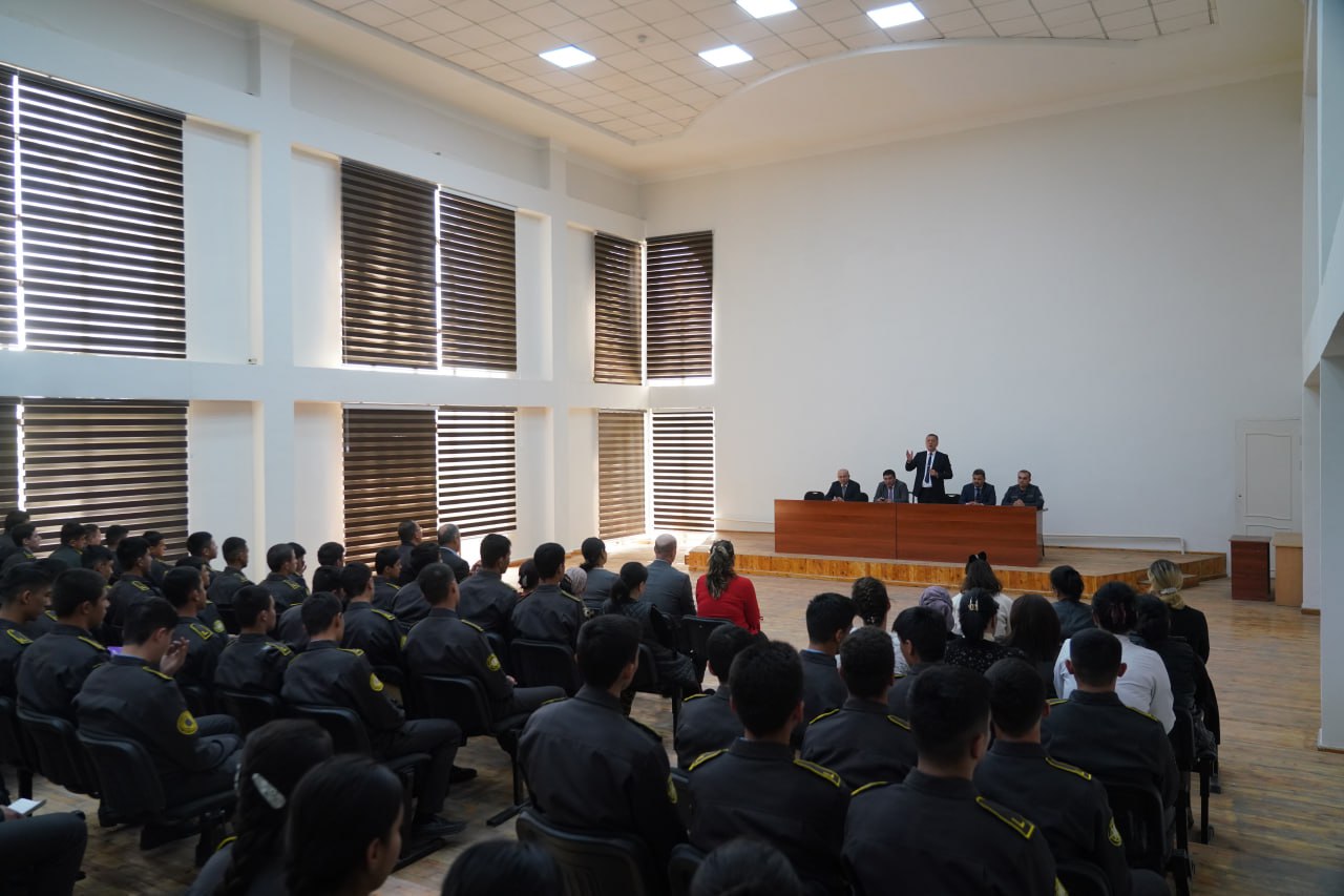 Referendum bo‘yicha suhbat yoshlarga manzur bo‘ldi