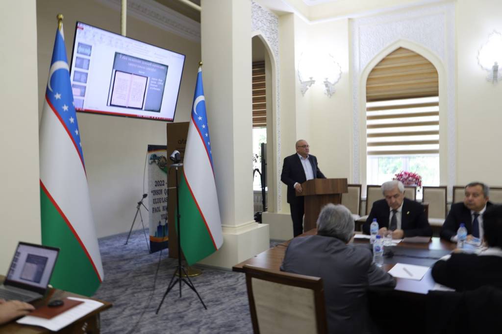 Konstitutsiyaviy islohotlar olimlar nigohida