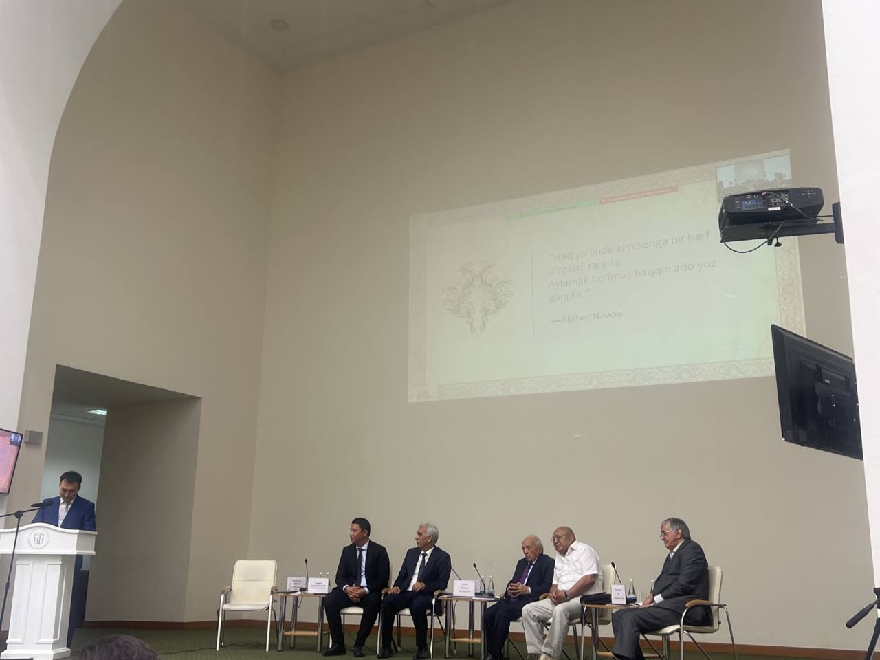 Ta’lim va ilm-fanga baxshida umr