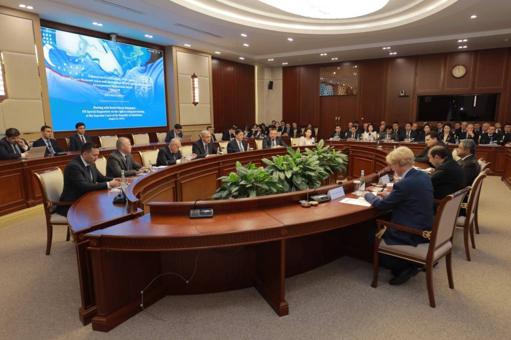 UN Special Rapporteur visits Supreme Court