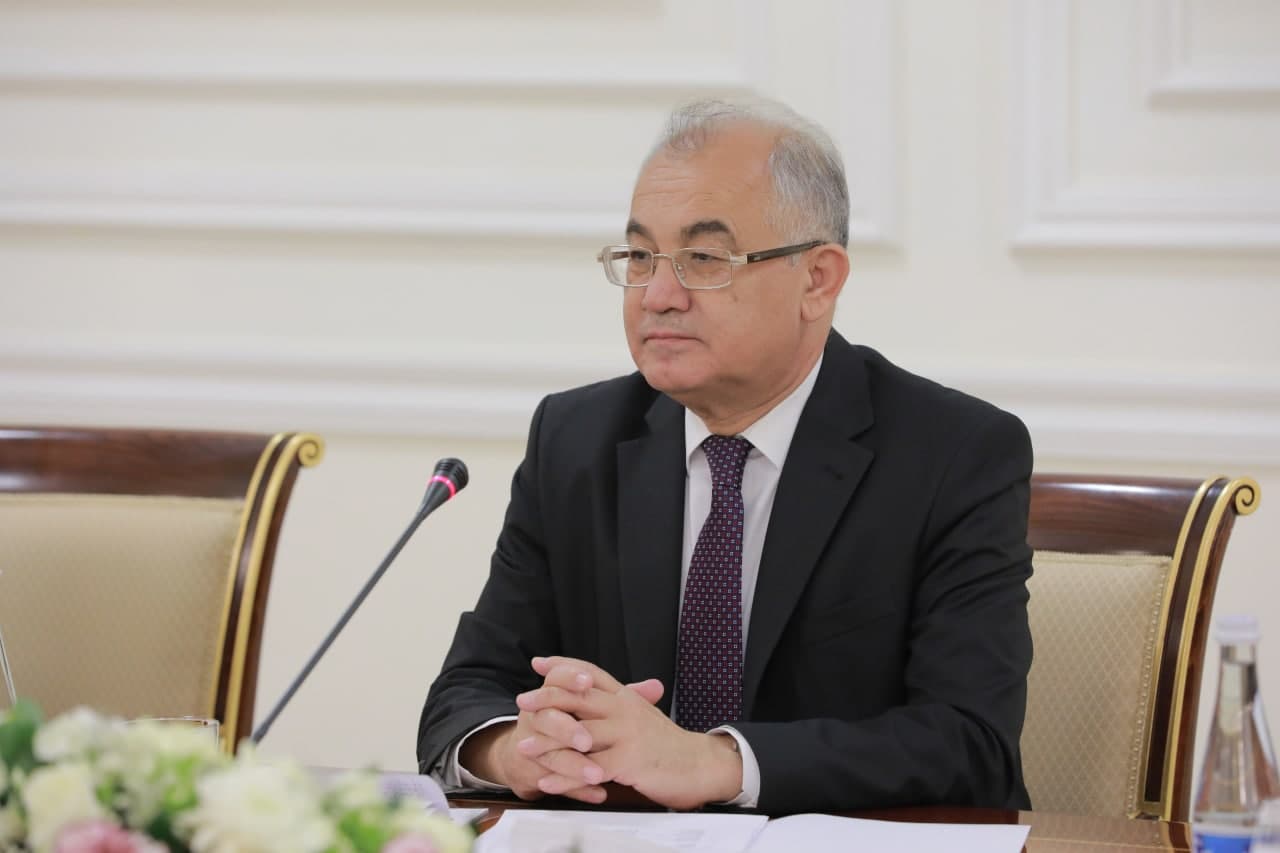 YANGI O‘ZBЕKISTON KONSTITUTSIYASI xalqimizga adolatli davlat qurish yo‘llarini keng ochib berdi