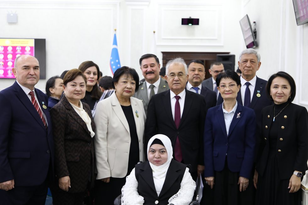 Toshkent shahar “SHAROIT PLYUS” nogironlar jamoat birlashmasi “Inson huquqlari himoyasi uchun” ko‘krak nishoni bilan taqdirlandi