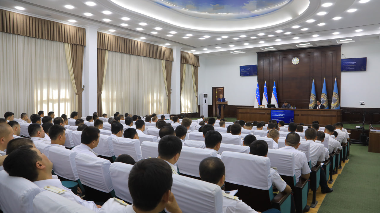 Jizzaxda inson huquqlari bo‘yicha seminar-trening o‘tkazildi