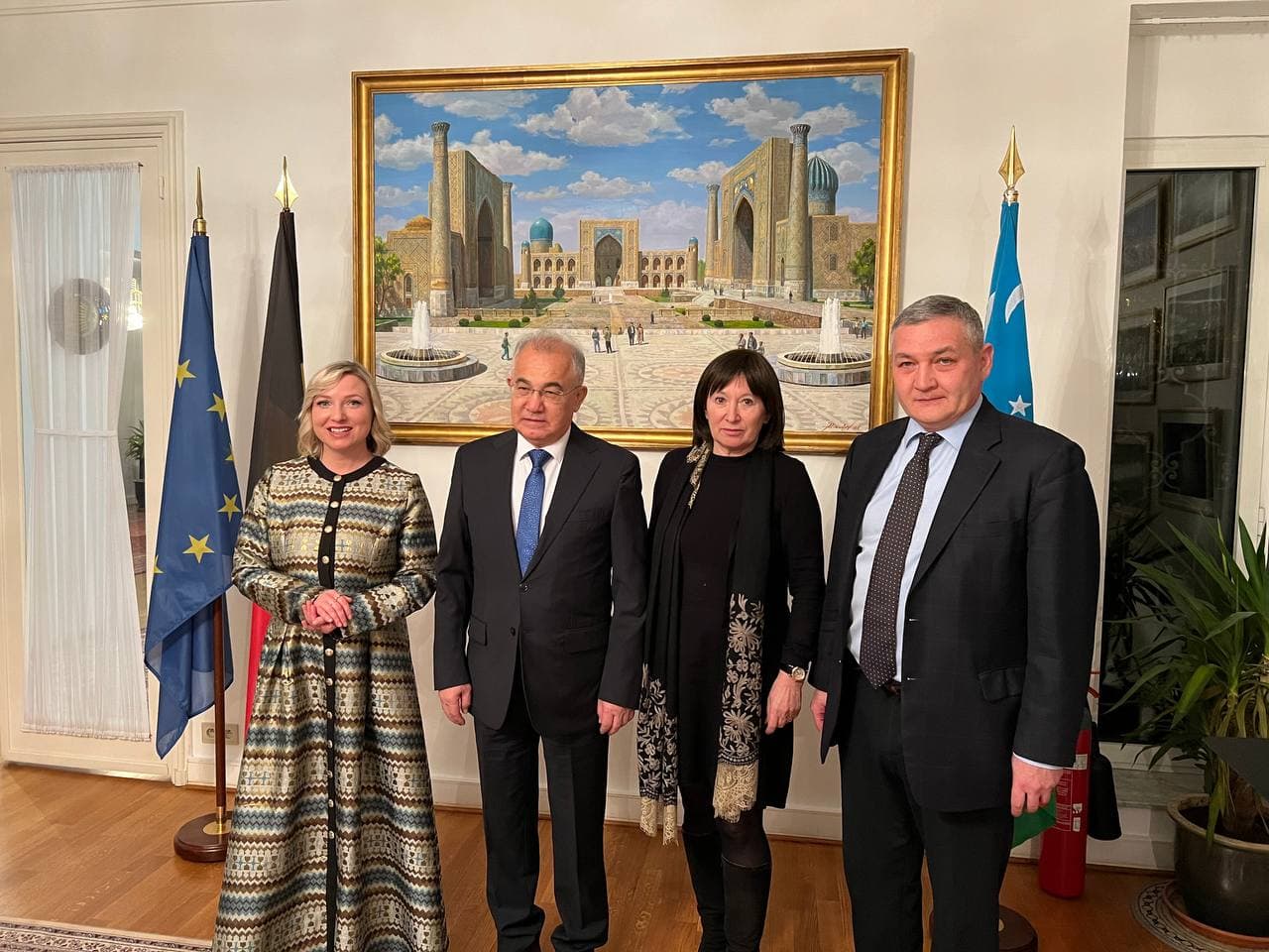 O‘zbekiston parlamenti delegatsiyasi – Bryusselda