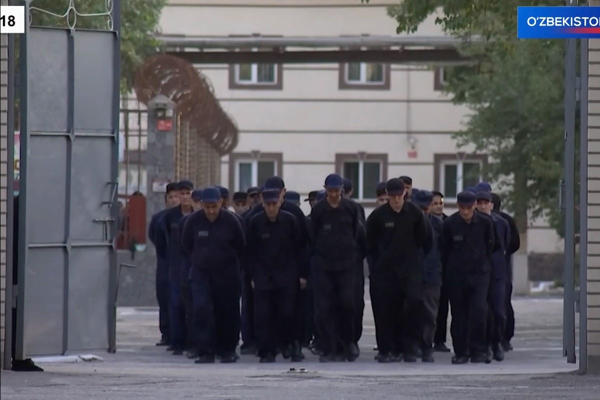 ozbekiston prezidenti 523 kishini jumladan 8 nafar xorijlikni afv etdi