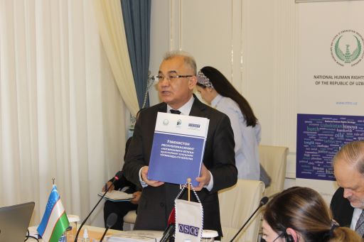 Presentation at the National Center: New editions published in Braille
