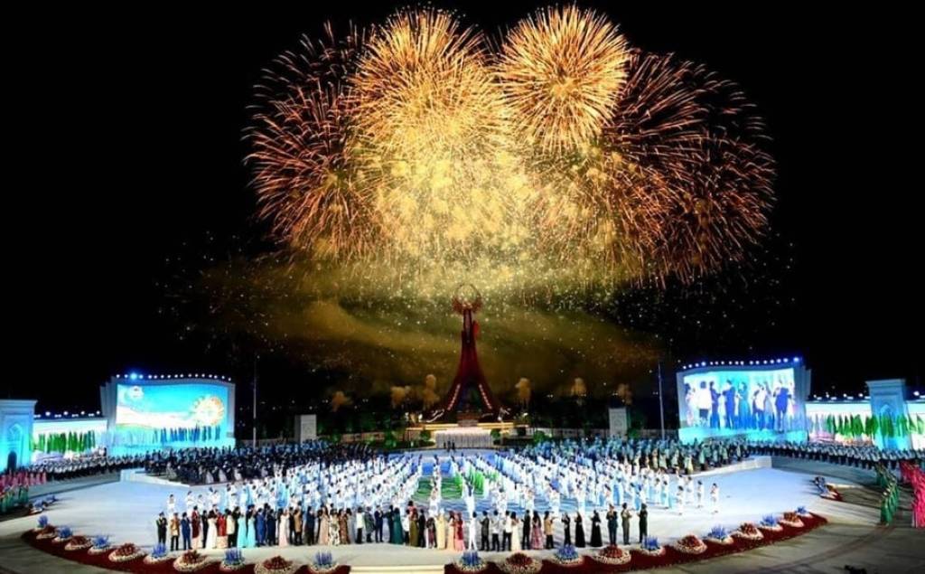 yangi ozbekiston rivojining siyosiy tayanchi va manaviy asosi